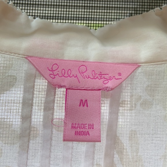 Lilly Pulitzer Medium  White Patterned  Tunic - Picture 4 of 10